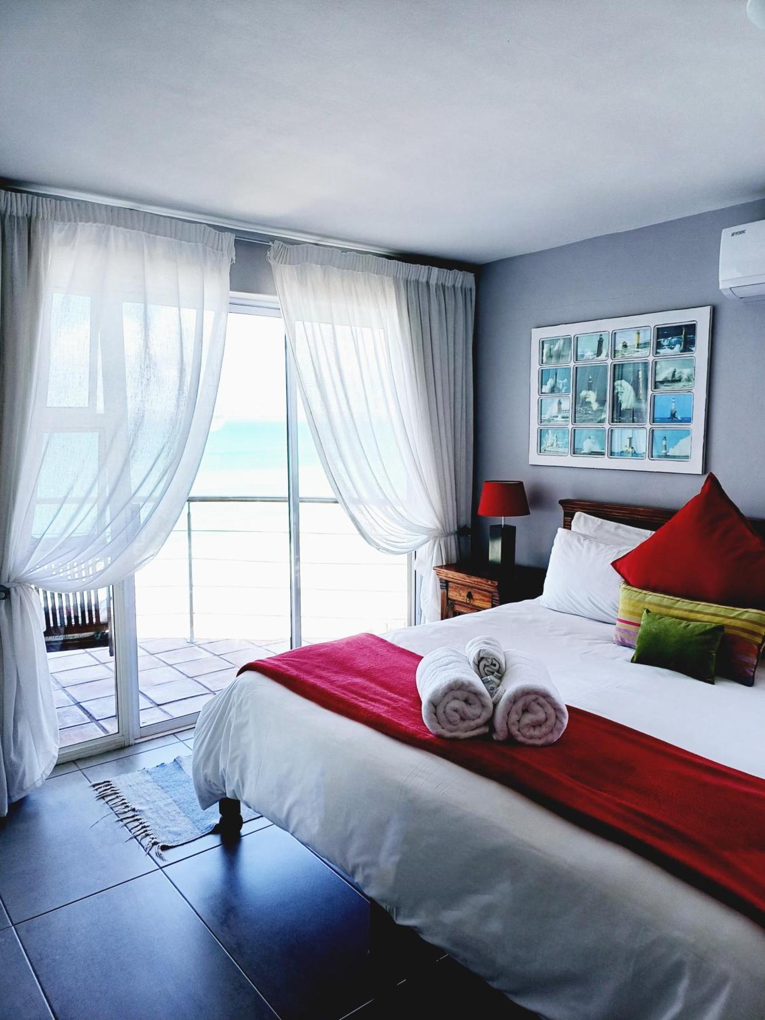 Langebaan Beach Towers Esterno foto