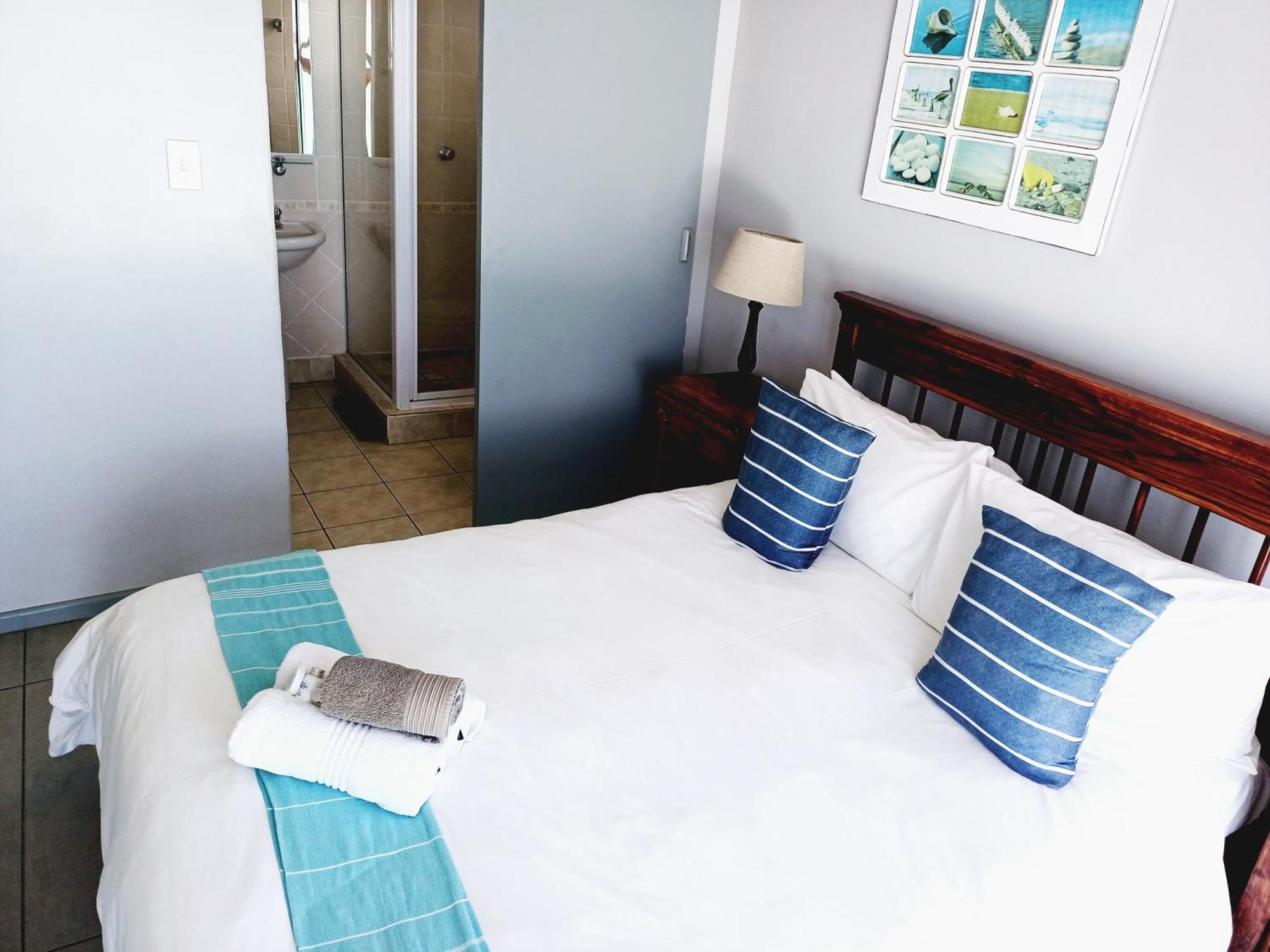 Langebaan Beach Towers Esterno foto